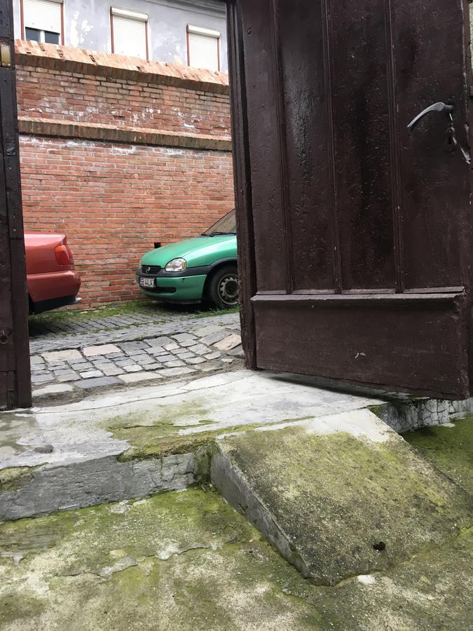 Brick Wall Sibiu Exterior foto